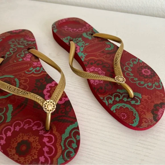 Havaianas | Printed Slim Flip Flops - Picture 2 of 6